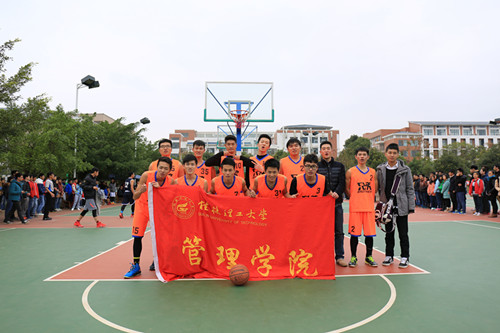 参赛队员合影